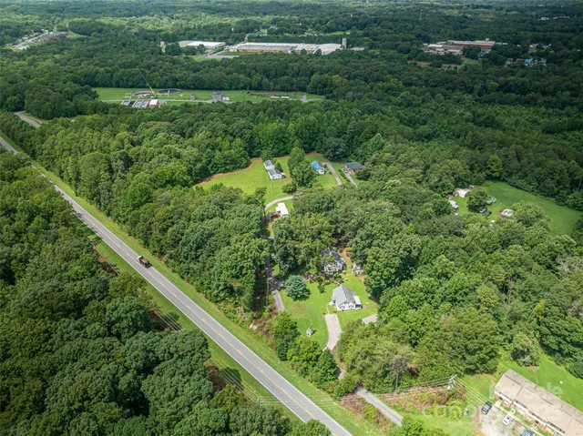 $759,900 | 1218 Highview Lane, Lincolnton, NC 28092