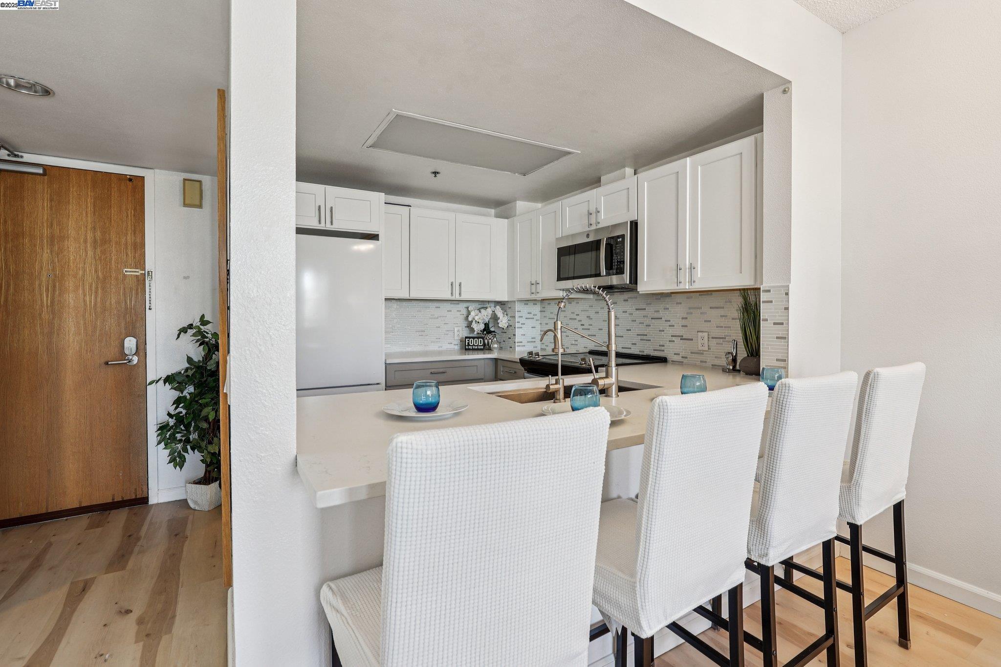 988 Franklin Street, Unit 609 Oakland, CA 94607 - Photo 14 of 22