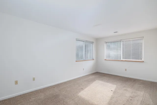 $234,900 | 111 Mallane Lane, Unit 19A, Naugatuck, CT 06770