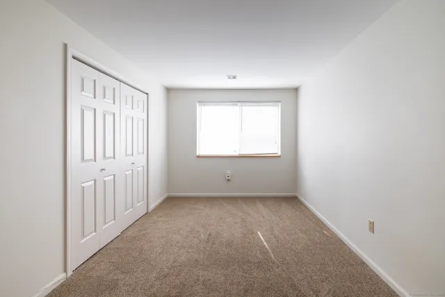 $234,900 | 111 Mallane Lane, Unit 19A, Naugatuck, CT 06770