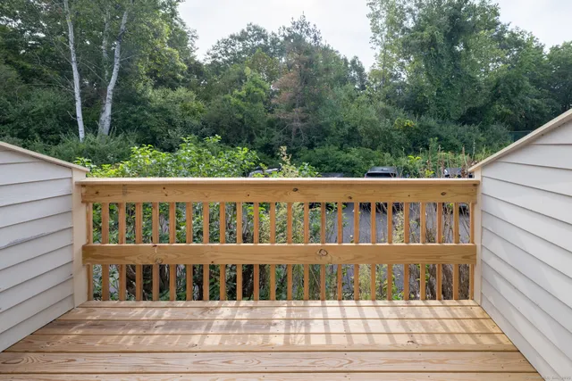 $234,900 | 111 Mallane Lane, Unit 19A, Naugatuck, CT 06770