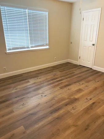 $1,095 | 56 Bell Road, Unit C, LaFayette, GA 30728
