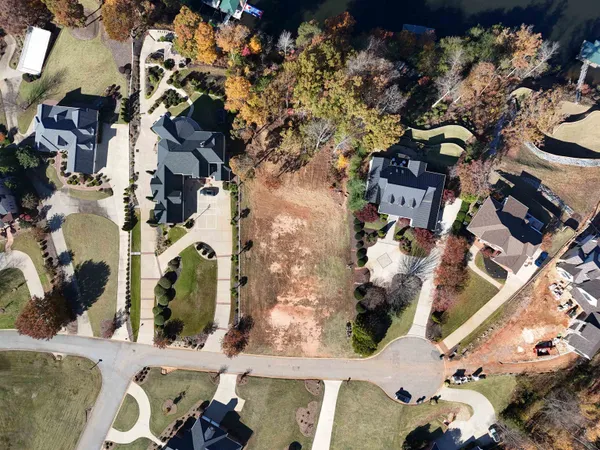 $499,000 | 208 East Caledonia Court, Inman, SC 29349