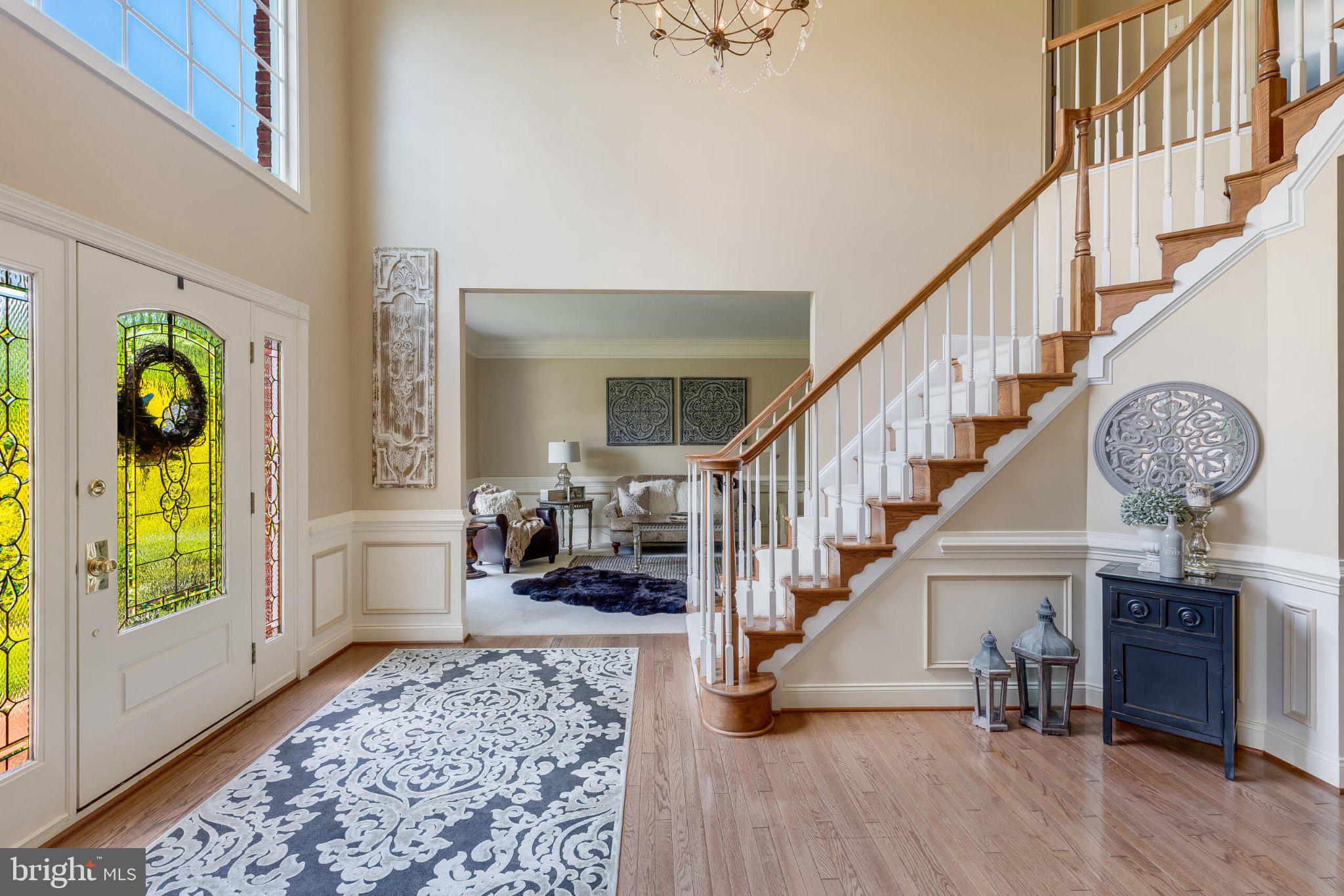 25554 Mimosa Tree Court Chantilly, VA 20152 - Photo 8 of 85 Elegant foyer with grand staircase.