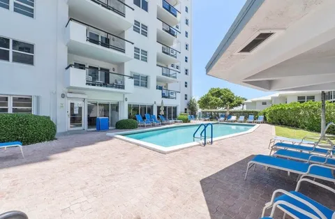 $380,000 | 1500 South Ocean Boulevard, Unit 706, Lauderdale , FL 33062