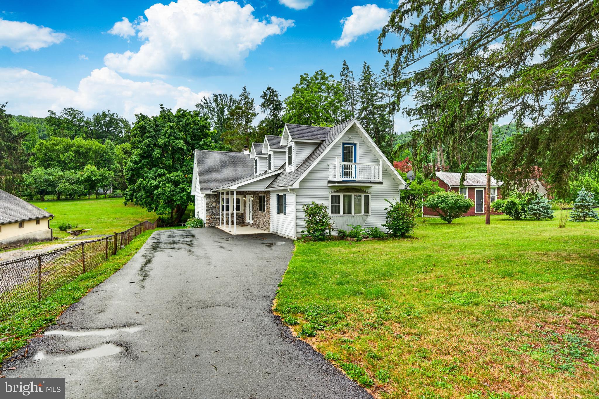 540 Church Road Reading, PA 19607 - Photo 4 of 50