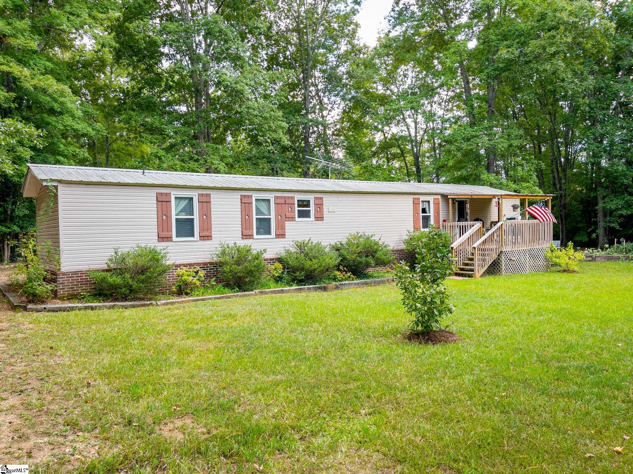 196 Kayla Court Enoree, SC 29335 - Photo 1 of 23 Gallery Image 1