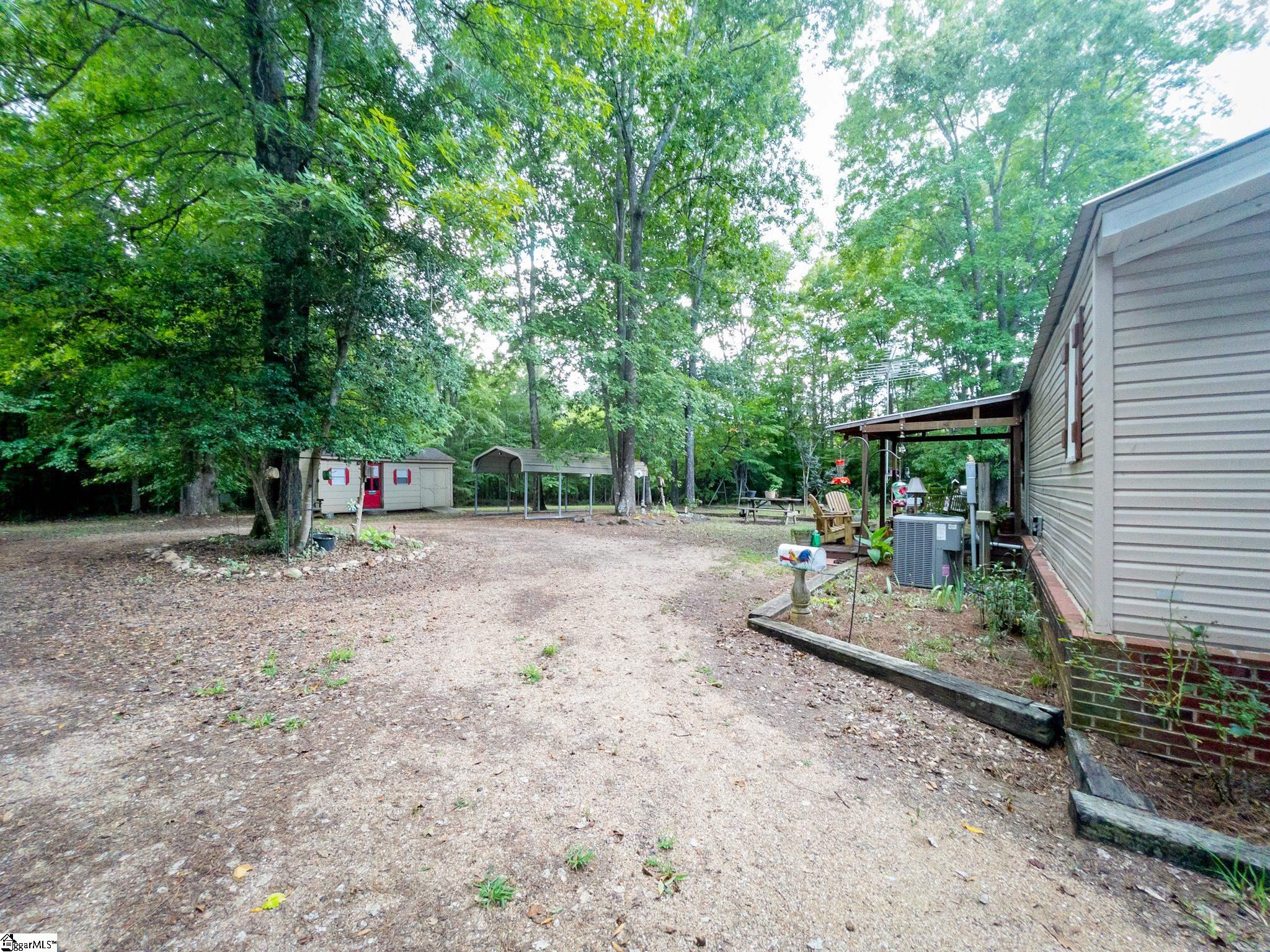 196 Kayla Court Enoree, SC 29335 - Photo 3 of 23 Gallery Image 3