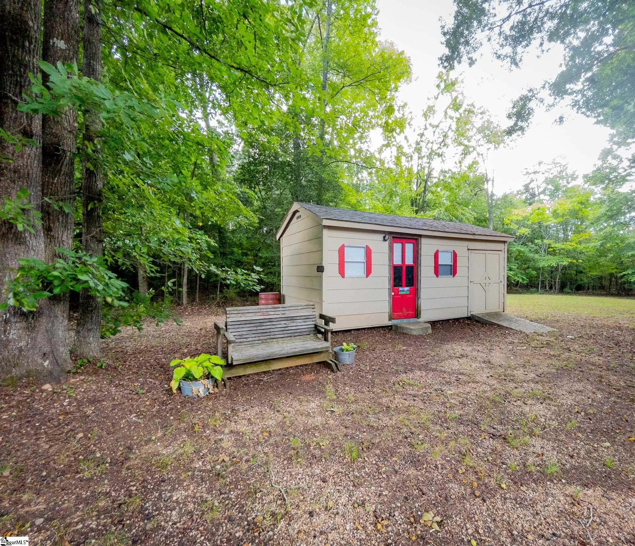 196 Kayla Court Enoree, SC 29335 - Photo 6 of 23 Gallery Image 6