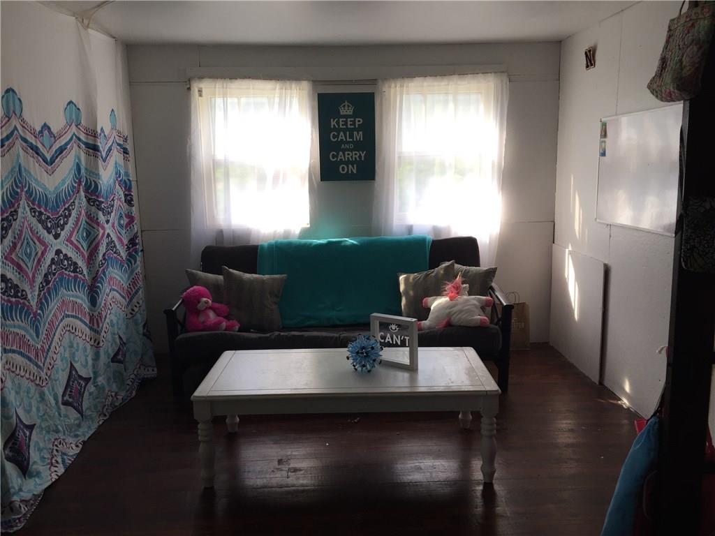 360 Lily Street North Huntingdon, PA 15642 - Photo 12 of 21 Upper level (sitting area)