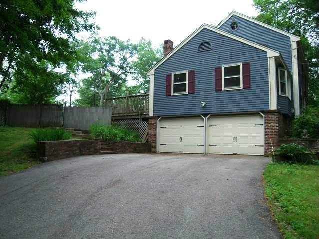 10 Russell Drive Springvale, ME 04083 - Photo 3 of 9 Exterior Front.