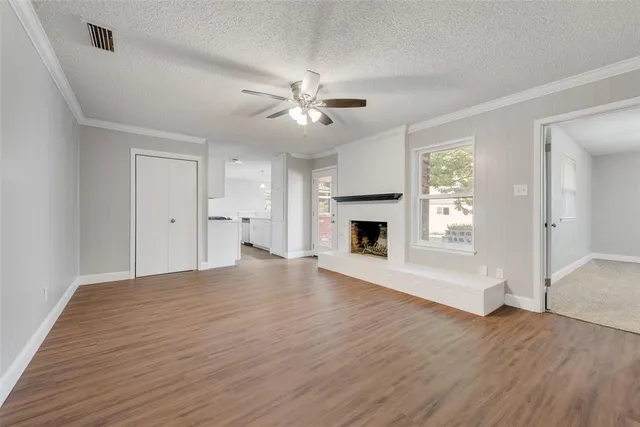 $319,000 | 1909 Green Apple Lane, Arlington, TX 76014