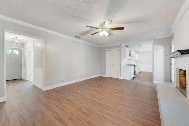 $319,000 | 1909 Green Apple Lane, Arlington, TX 76014