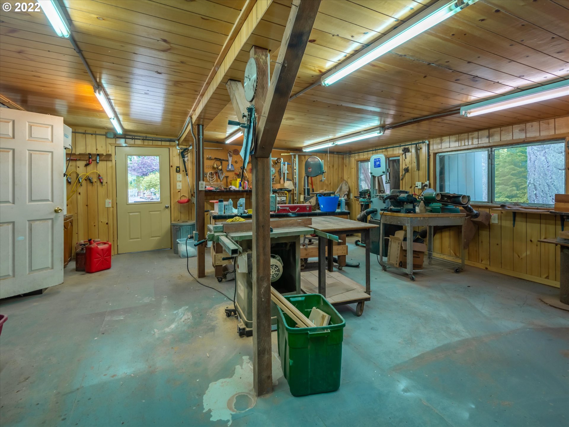55815 Prosper Jct Road Bandon, OR 97411 - Photo 23 of 32 Shop