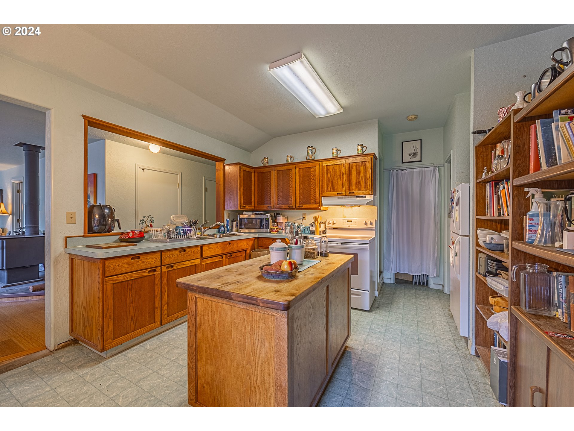 63848 Seven Devils Road Coos Bay, OR 97420 - Photo 11 of 36 Gallery Image 11