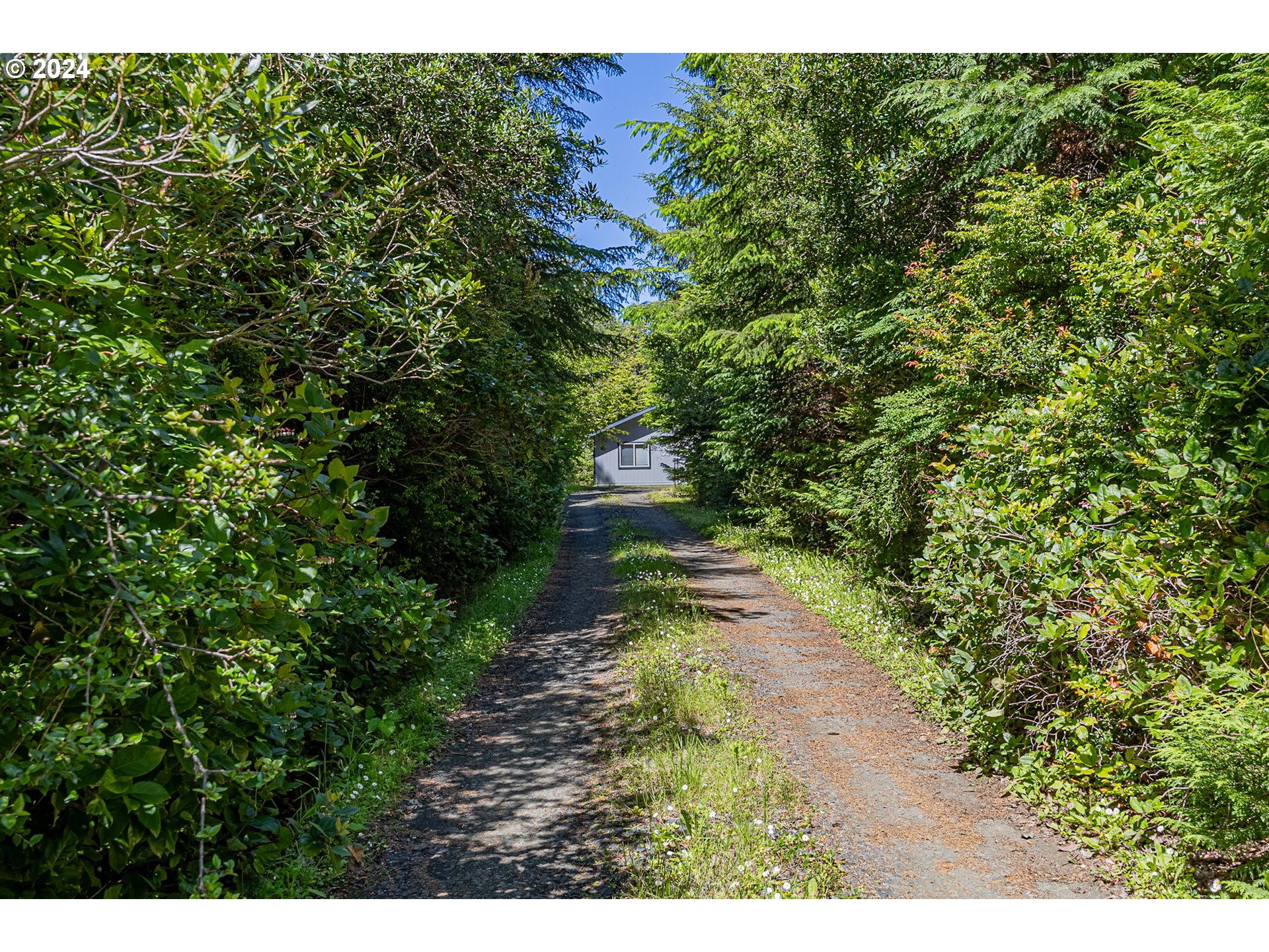 63848 Seven Devils Road Coos Bay, OR 97420 - Photo 2 of 36 Gallery Image 2