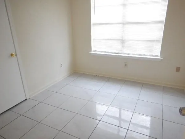 $2,450 | 3441 Catalina Drive, New Orleans, LA 70114