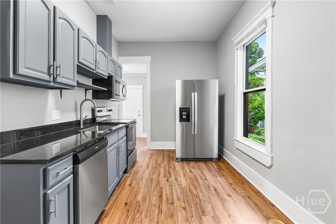 523 East 39th Street Savannah, GA 31401 - Photo 36 of 44