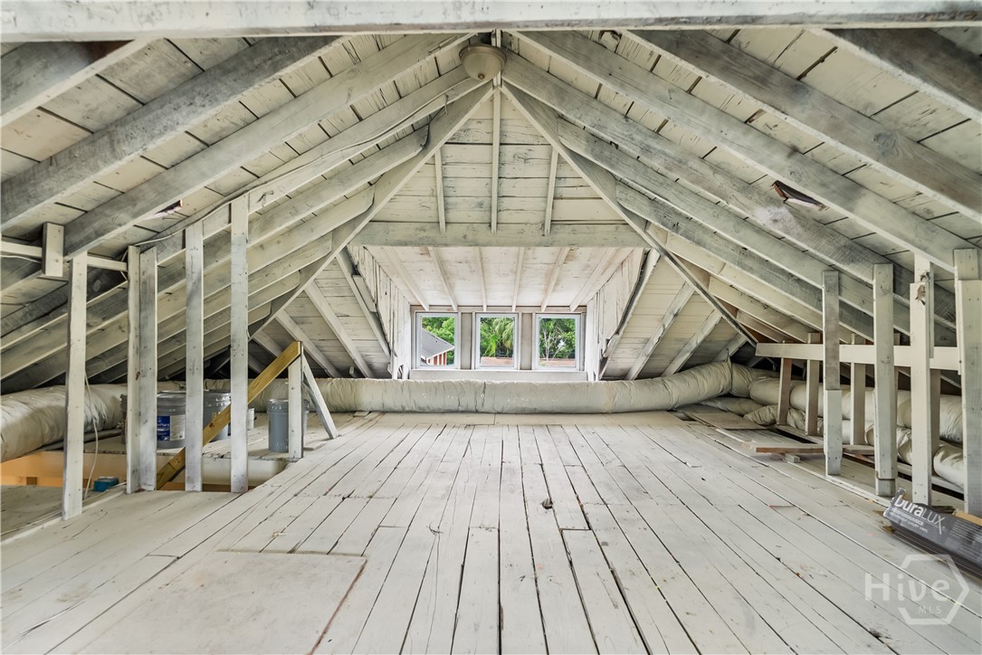 523 East 39th Street Savannah, GA 31401 - Photo 41 of 44