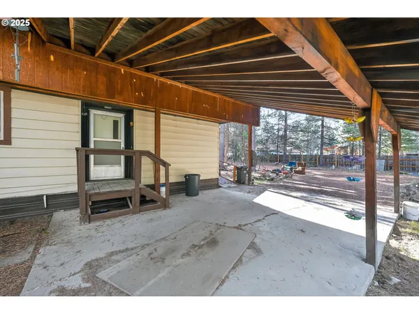 $240,000 | 16157 Elkhorn Lane, La Pine, OR 97739