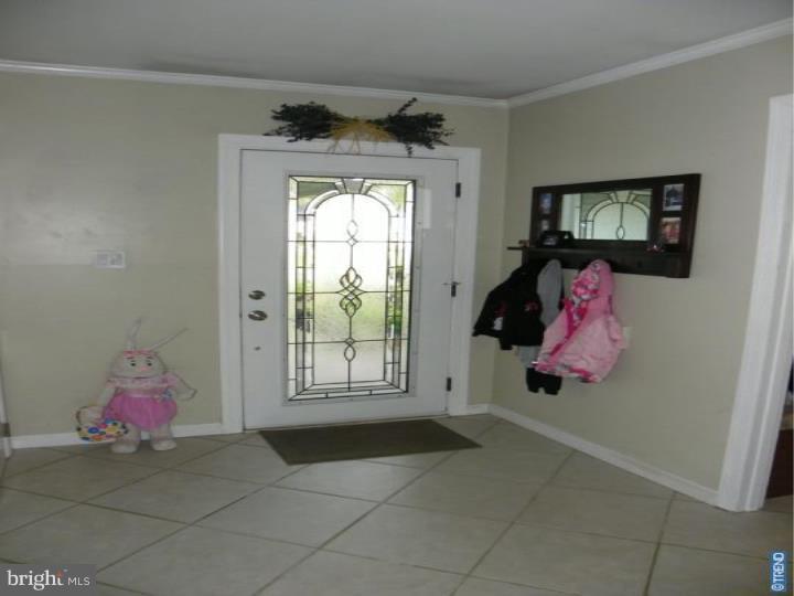 55 Fountain Road Levittown, PA 19056 - Photo 2 of 25 Foyer