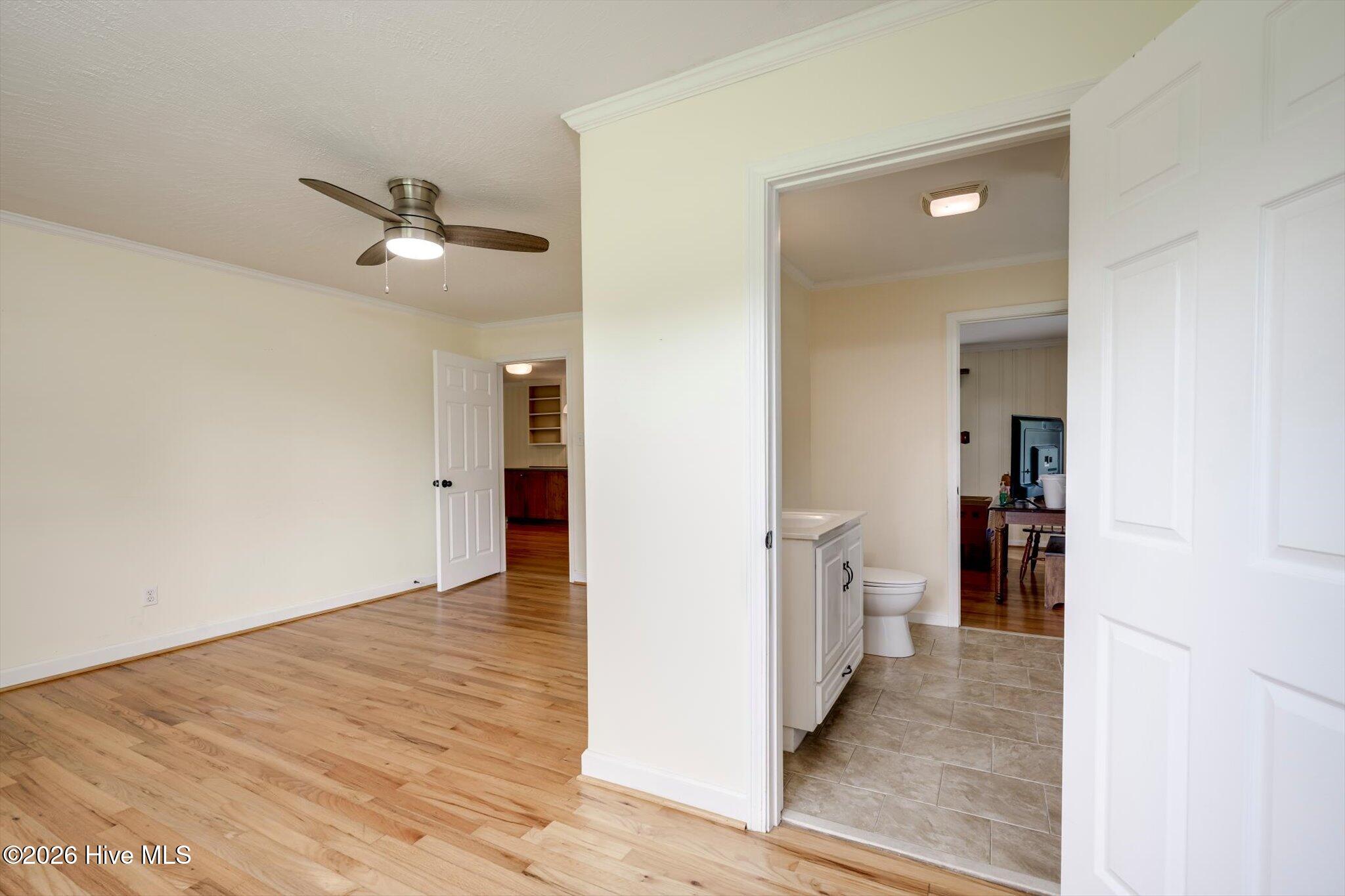 2582 Scotts Ferry Road Appling, GA 30802 - Photo 18 of 58 Owner's Suite