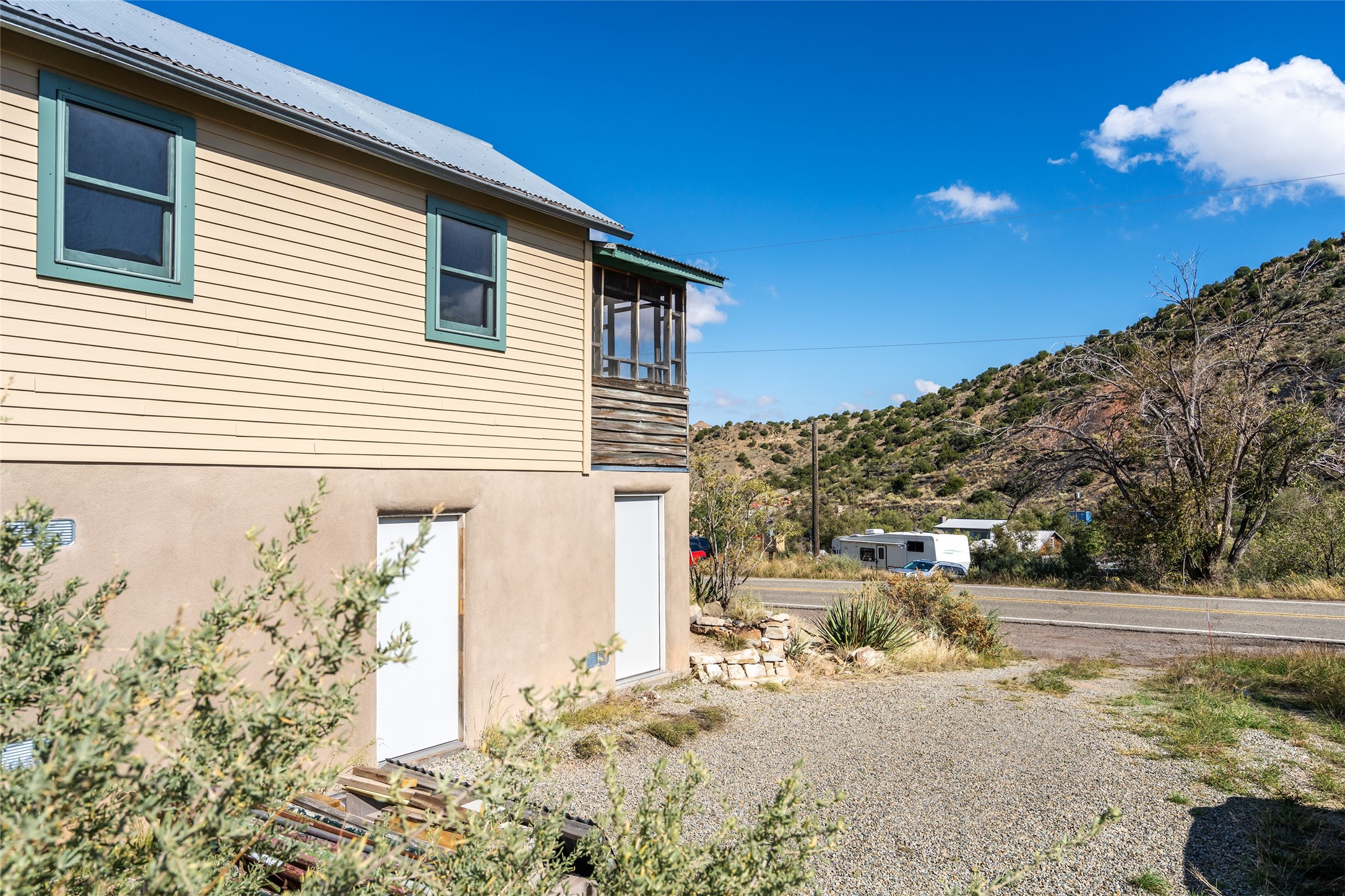 2829 Highway 14 Cerrillos, NM 87010 - Photo 32 of 35 Gallery Image 32