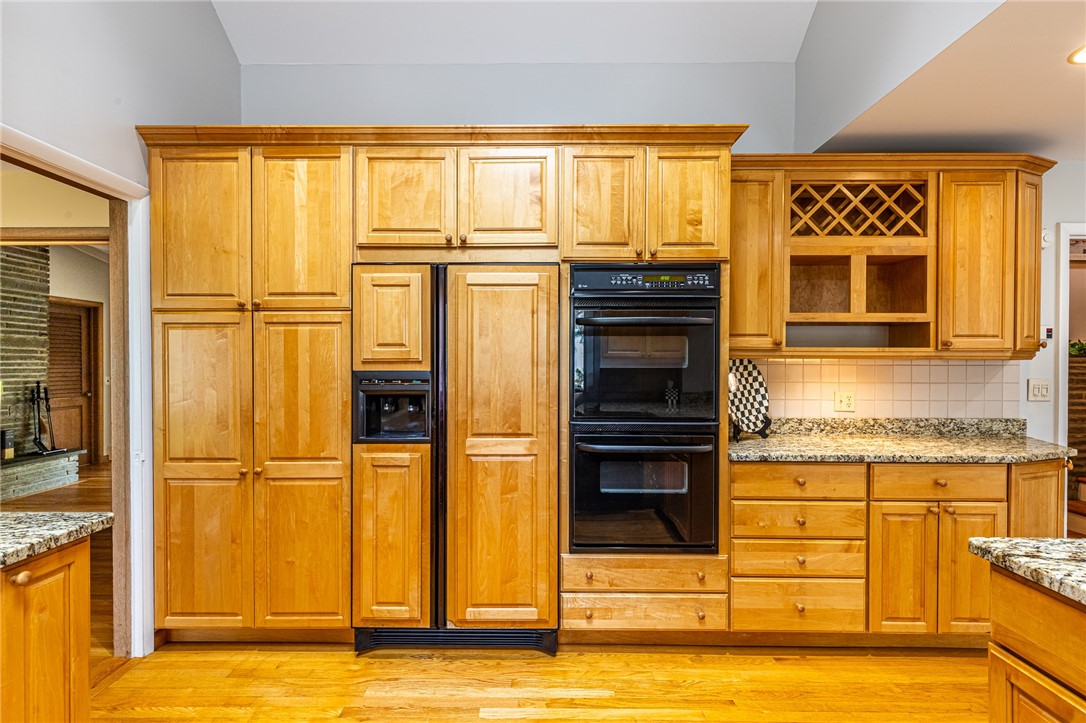 1615 Clover Street Brighton, NY 14618 - Photo 16 of 48 Double oven.