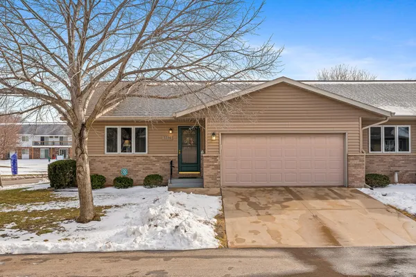 $329,000 | 3316 Rosehill Place, Unit 24, La Crosse, WI 54601