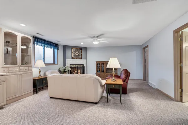 $329,000 | 3316 Rosehill Place, Unit 24, La Crosse, WI 54601