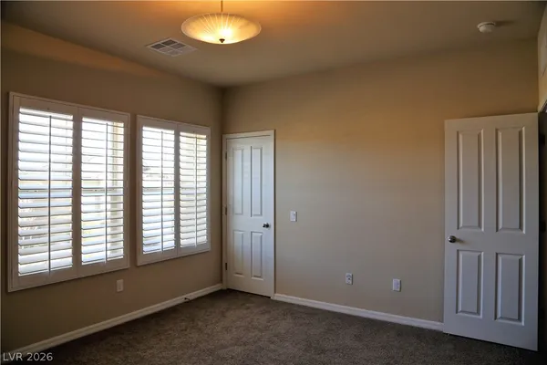 $2,595 | 5667 Oak Bend Drive, Las Vegas, NV 89135