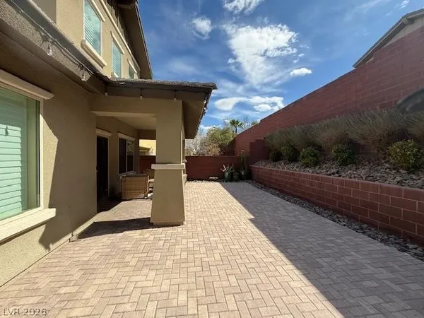 $2,595 | 5667 Oak Bend Drive, Las Vegas, NV 89135