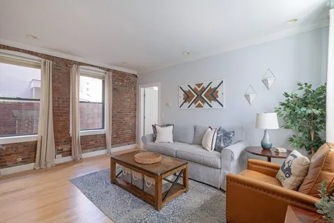 $1,299,000 | 35 Rutherford Avenue, Unit 1, Boston, MA 02129