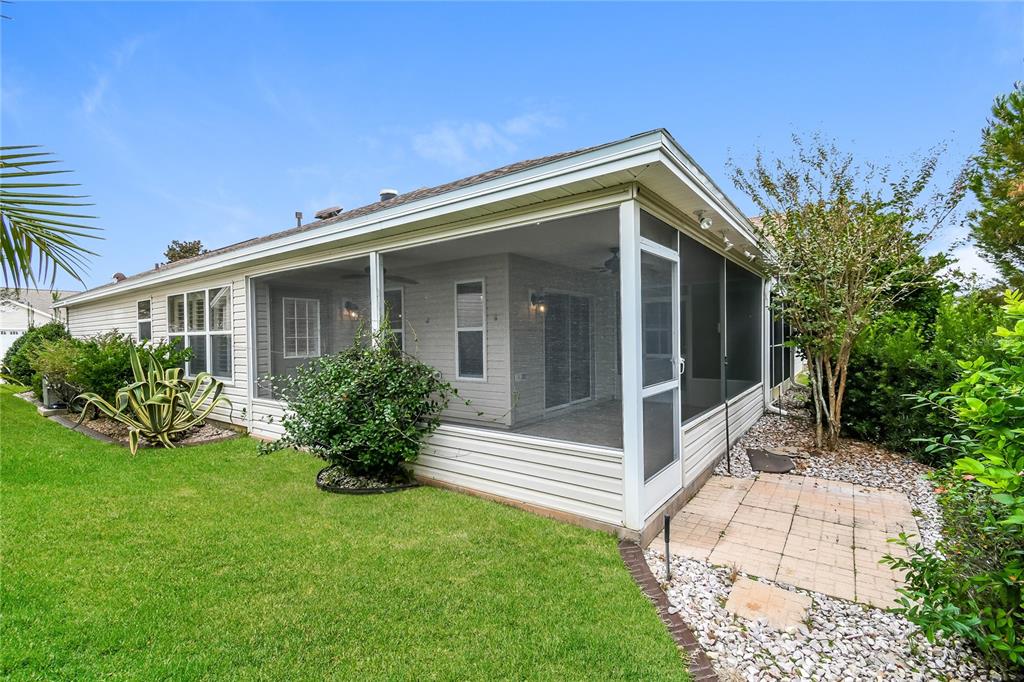 952 Talapia Loop The Villages, FL 32162 - Photo 15 of 16