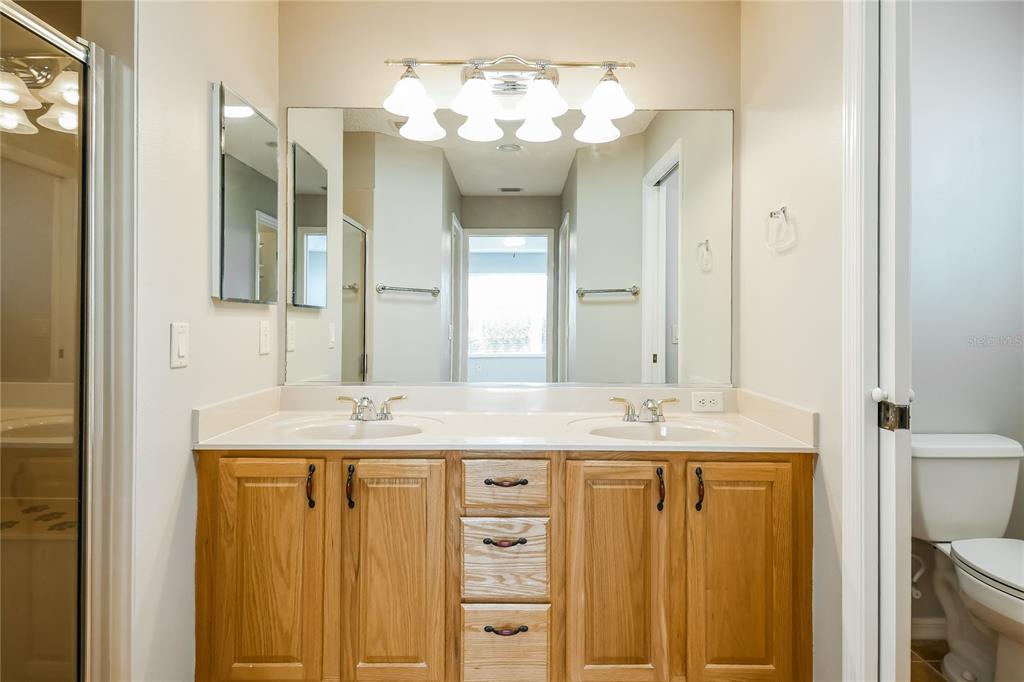 952 Talapia Loop The Villages, FL 32162 - Photo 10 of 16