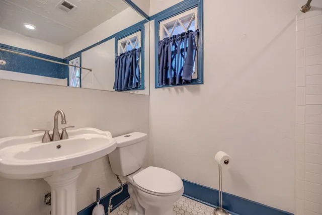 $319,000 | 1900 Snowden Avenue, Memphis, TN 38107