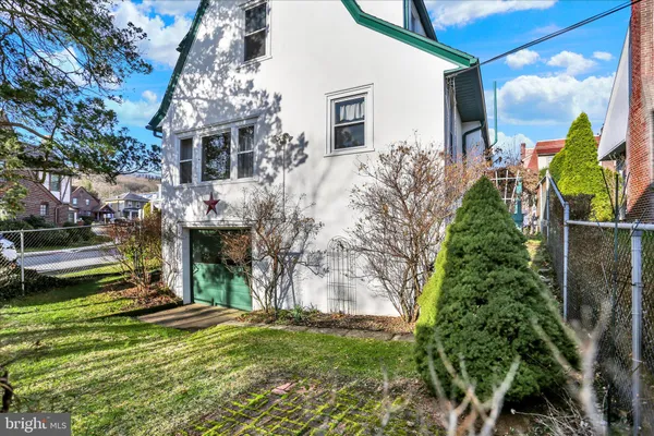 $229,900 | 117 Center Street, Reading, PA 19606