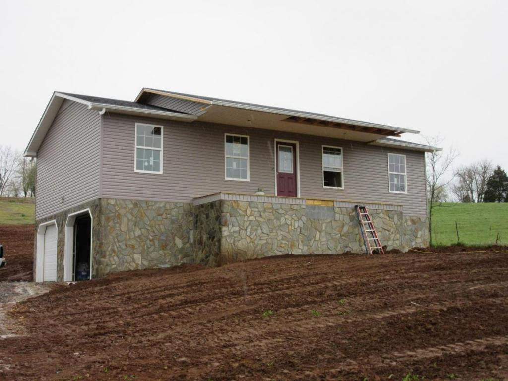1585 Old Jonesboro Road Chuckey, TN 37641 - Photo 1 of 2 Photo 1