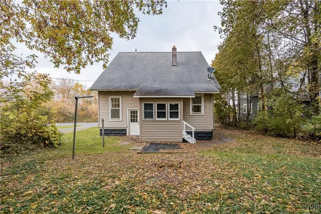 $284,900 | 2817 Milton Avenue, Geddes, NY 13209