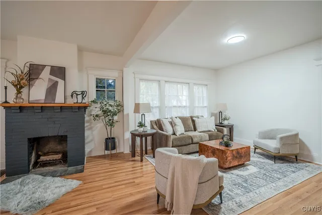 $284,900 | 2817 Milton Avenue, Geddes, NY 13209