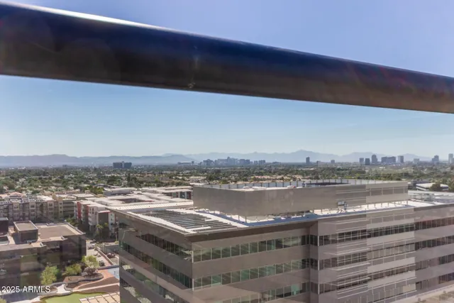 $1,900 | 4808 North 24th Street, Unit 523, Phoenix, AZ 85016