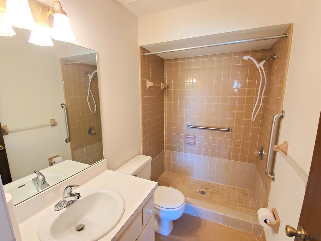 125 Rae Drive Palm Coast, FL 32164 - Photo 14 of 25 Gallery Image 14