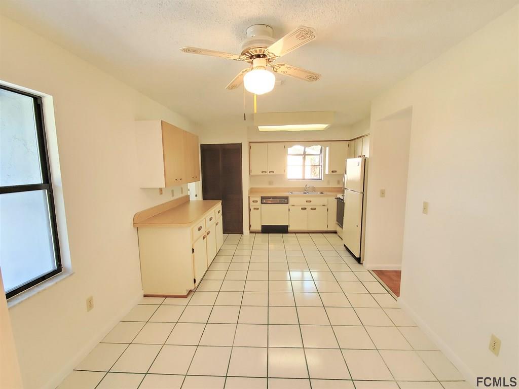125 Rae Drive Palm Coast, FL 32164 - Photo 6 of 25 Gallery Image 6