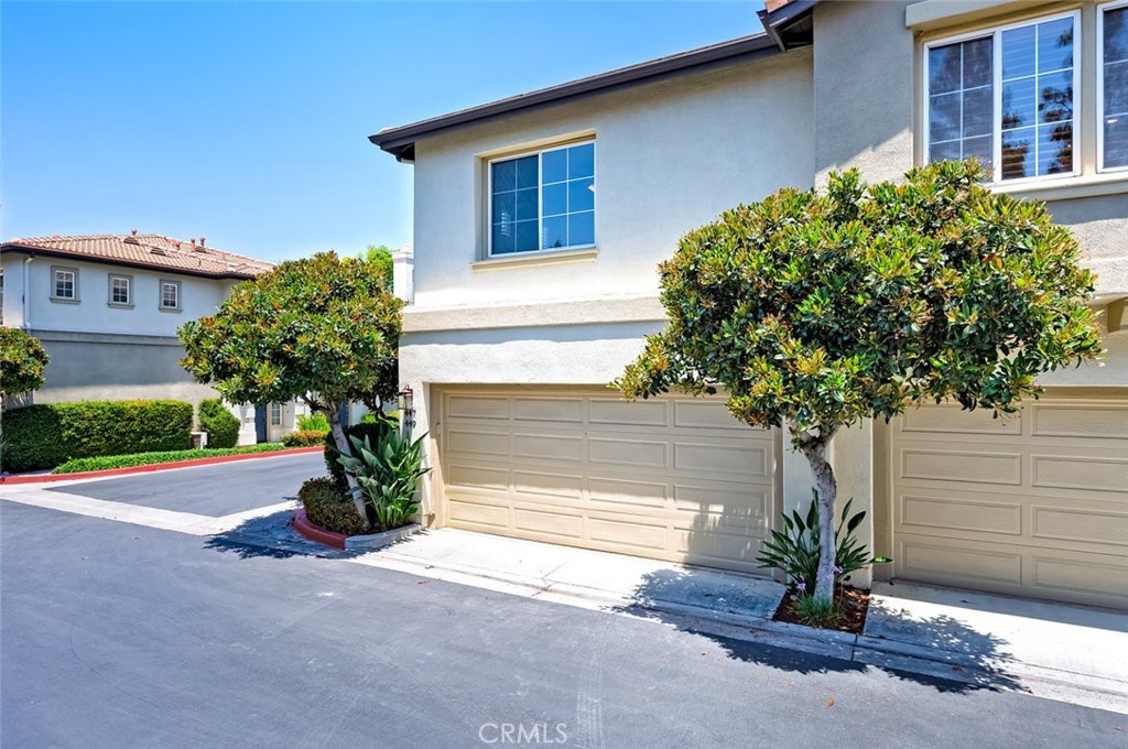 447 Ridgeway Irvine, CA 92620 - Photo 56 of 88