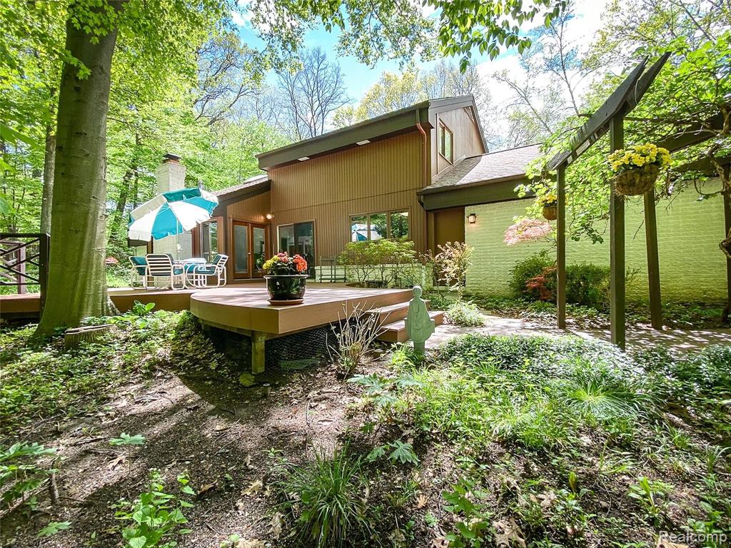 29000 Halsted Road Farmington Hills, MI 48331 - Photo 35 of 48