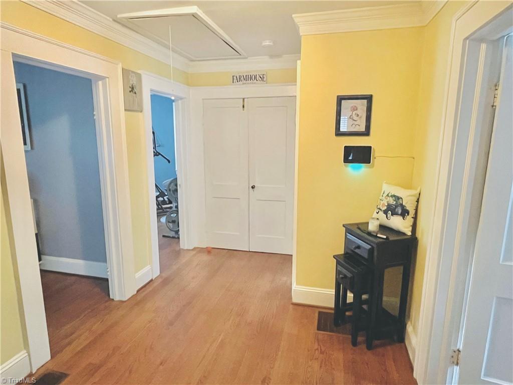 407 Spring Street Thomasville, NC 27360 - Photo 10 of 24 Gallery Image 10