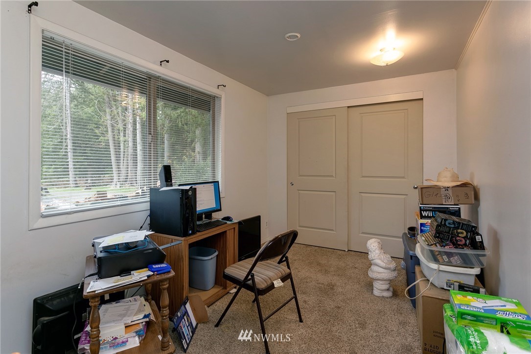 1954 Yew Street Road Bellingham, WA 98229 - Photo 18 of 25 Gallery Image 18