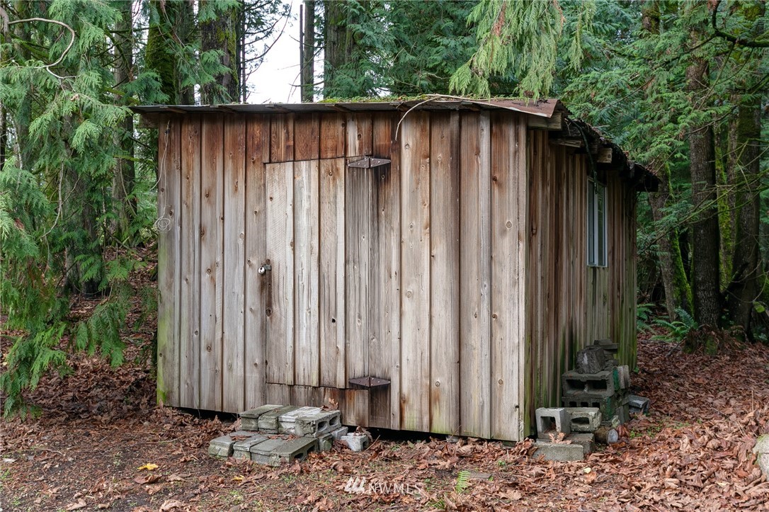 1954 Yew Street Road Bellingham, WA 98229 - Photo 22 of 25 Gallery Image 22