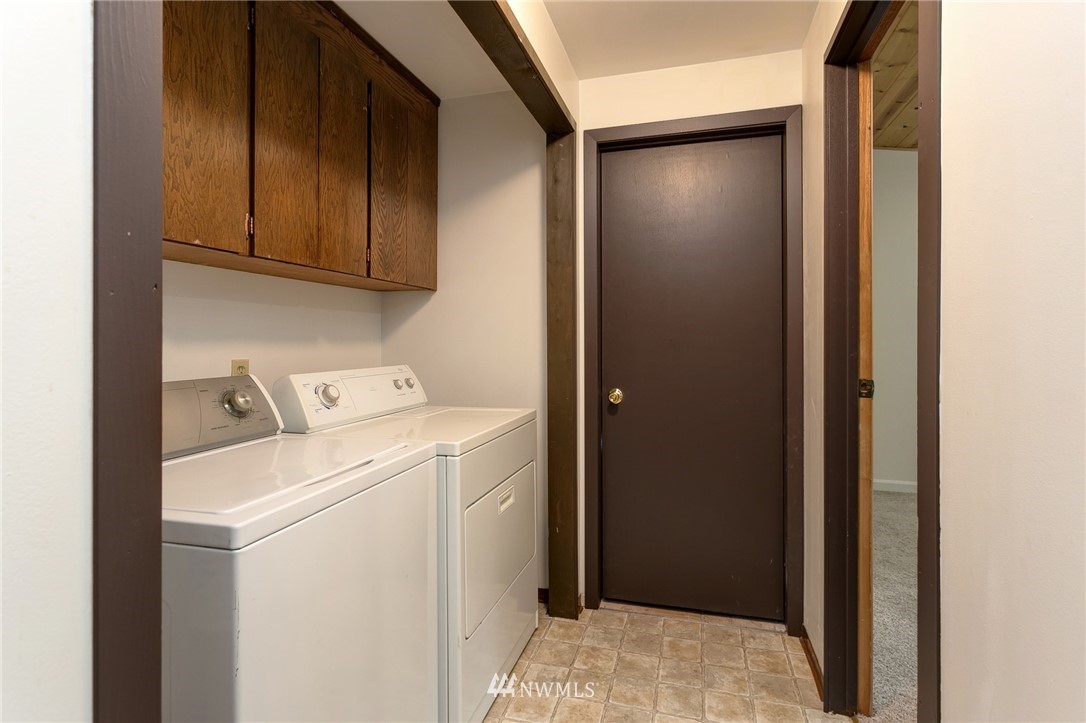 1954 Yew Street Road Bellingham, WA 98229 - Photo 10 of 25 Gallery Image 10