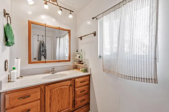 $235,000 | 264 Santa Susana, San Leandro, CA 94579